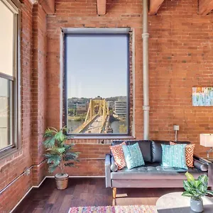 https://arts-culture-at-1br-suite-near-benedum-center.hotels-in-pittsburgh.com