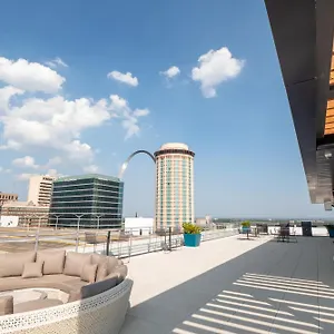 https://ballpark-luxury-loft-steps-from-arch.saint-louishotels.com