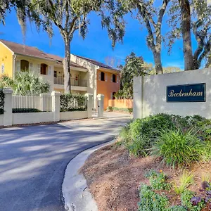 https://beckenham-101.top-hotels-in-savannah.com